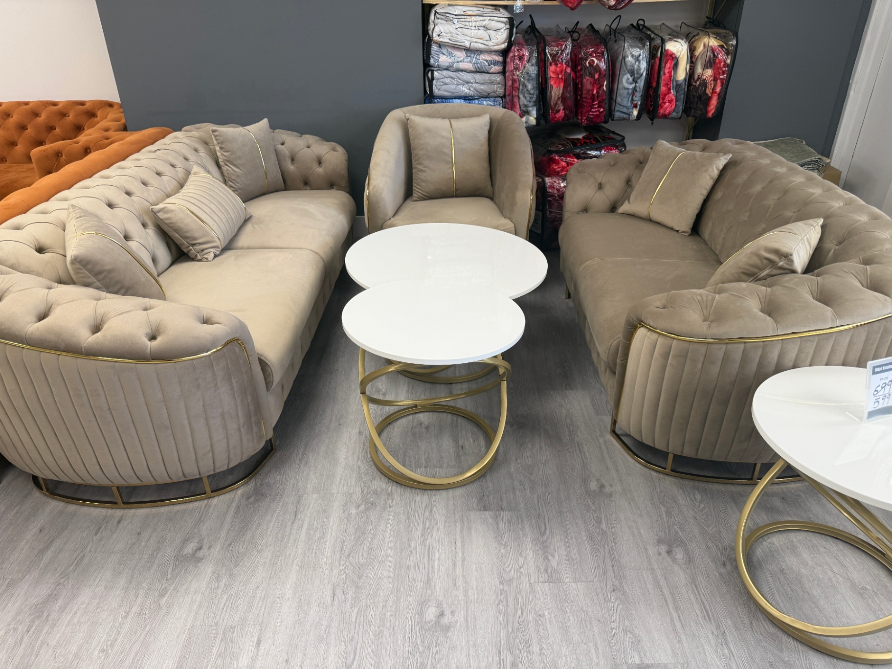 Chesterfield Velvet Set