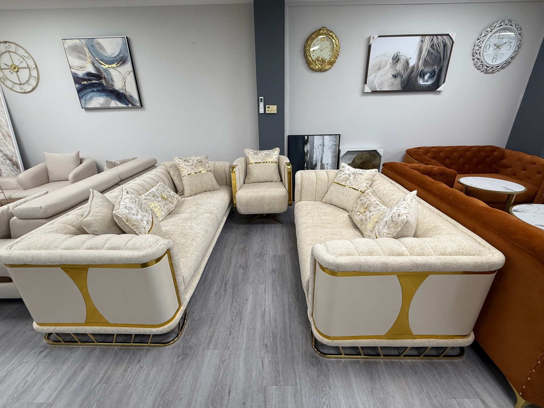 Ivory Gilded Suite